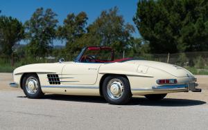 Mercedes-Benz 300 SL Roadster 1961 года  (NA)